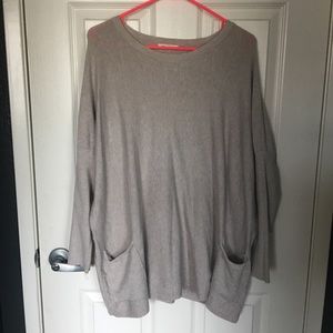 Oversized sweater: oatmeal